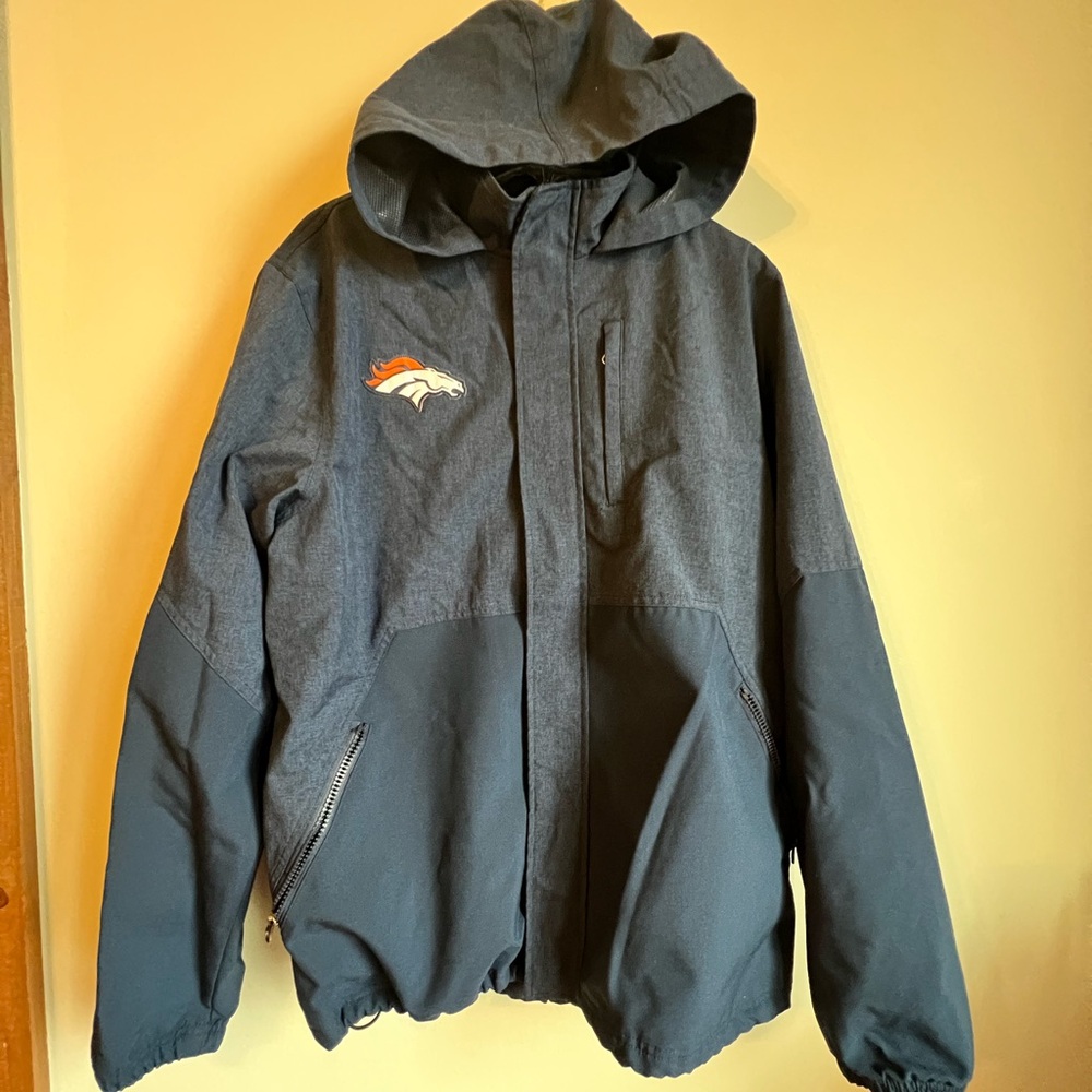 Men's Navy Blue Broncos NFL Hooded Jacket